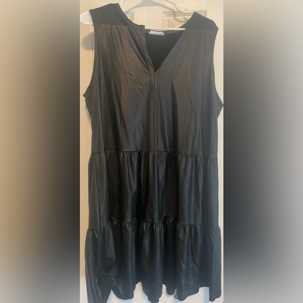 Women Black V Neck Faux Leather Sleeveless Mini Dress